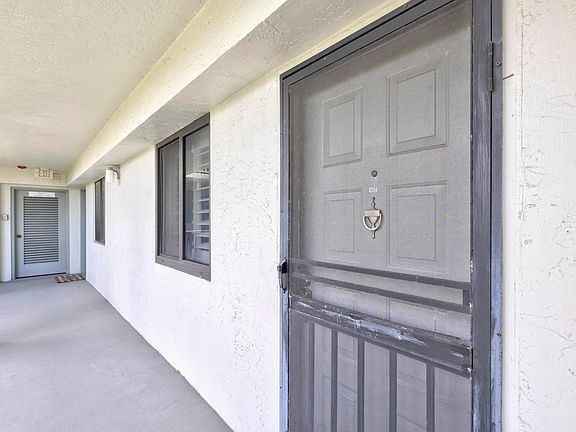 2nd image of 2215 Cypress Island Dr APT 502