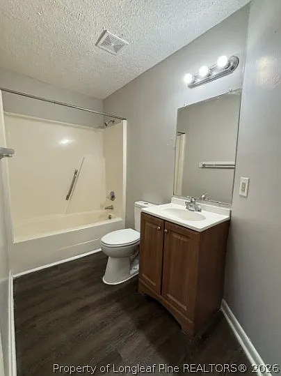 1122 Southwood Dr #4 — Photo 7