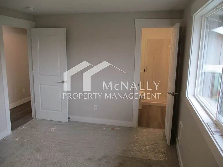 5401 N Court St #A — Photo 19