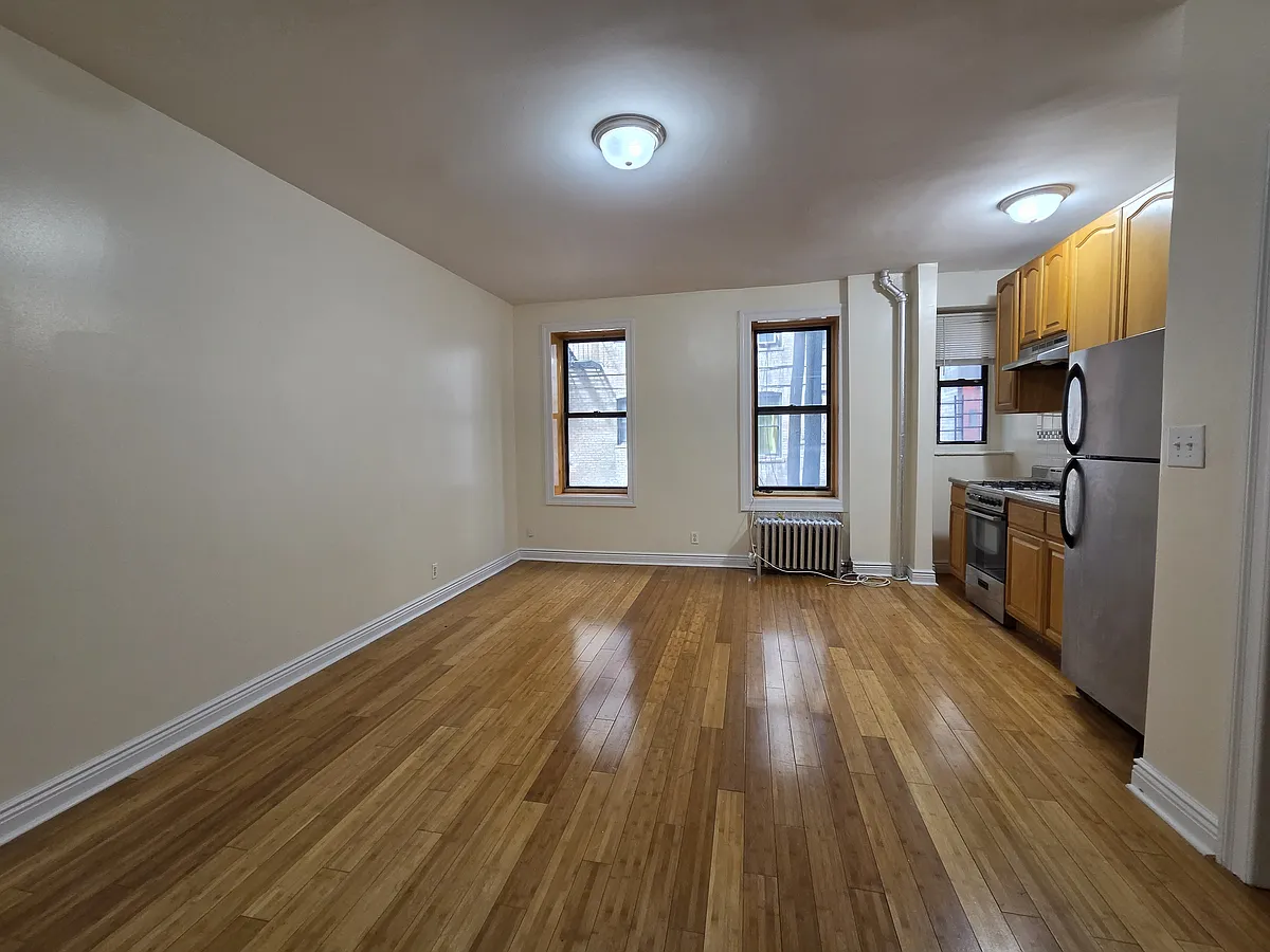 Building Photo - 591 Ocean Ave #1F