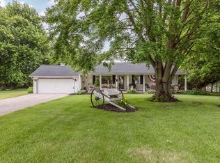 2569 Summit Rd SW, Pataskala, OH 43062