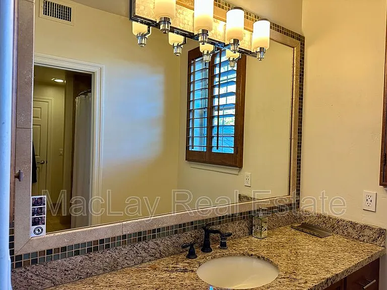 5711 W Linda Ln — Photo 19