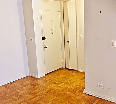 4th image of 401 E 81st St APT 3K