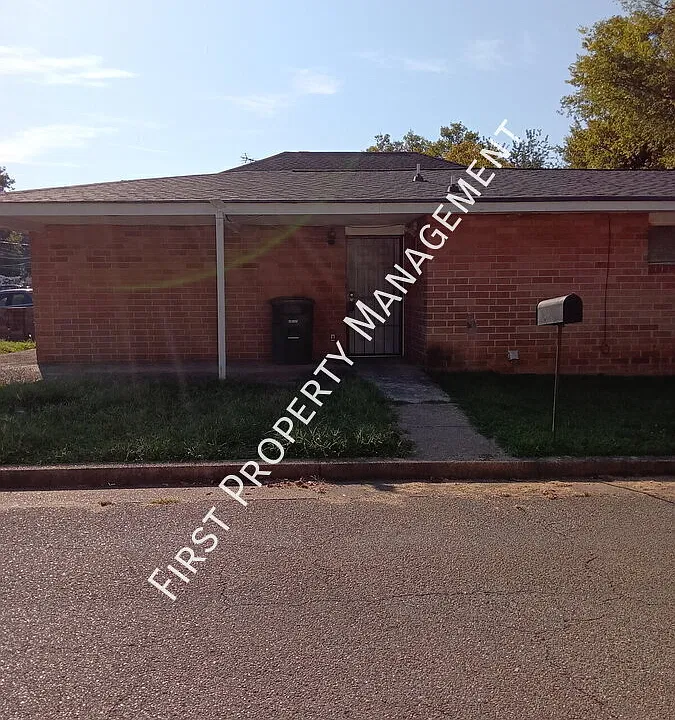 1700 Wilson St #A