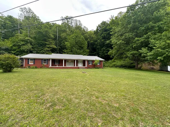 380 Daniels Crk, Banner, KY 41603