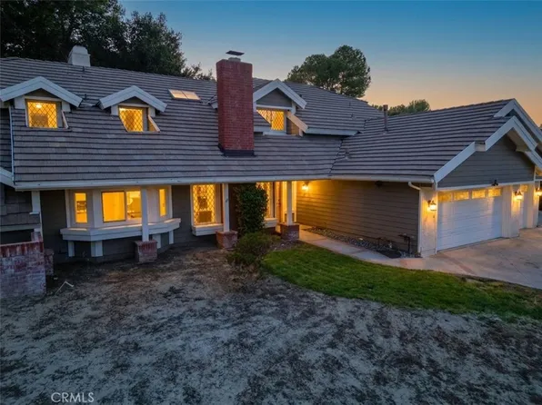 15604 Saddleback Rd, Santa Clarita, CA 91387