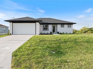 3220 56th St W, Lehigh Acres, FL 33971