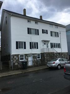 111 Division St, Fall River, MA, 02721