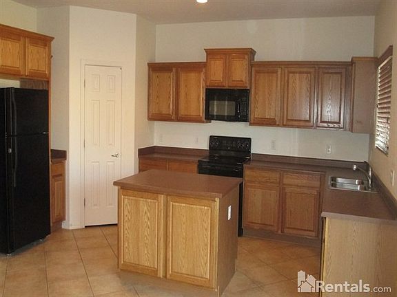 4th image of 9229 N 185th Ave