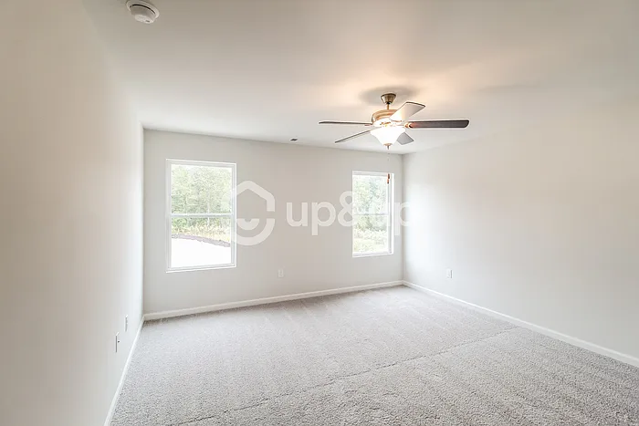 110 Heard Ln — Photo 6