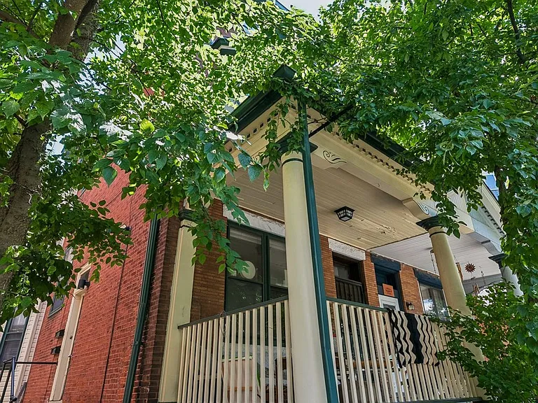 933 S Saint Bernard St — Photo 2