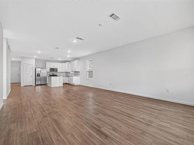 8111 Star Terrace Dr — Photo 18