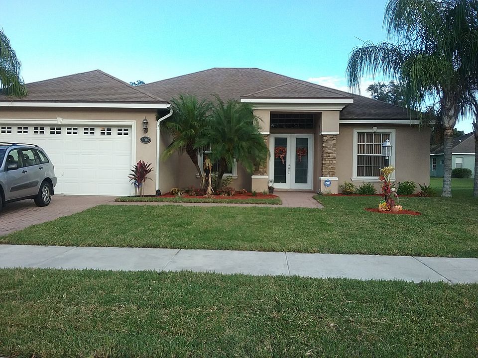 1st image of 1706 Oakwood Estates Dr