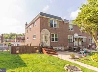 330 Rively Ave, Collingdale, PA 19023