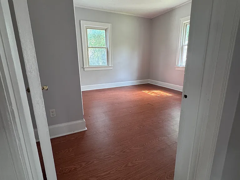 2300 Marsh St — Photo 6