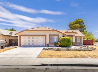 3757 Juniper Ridge Ln, Rosamond, CA 93560