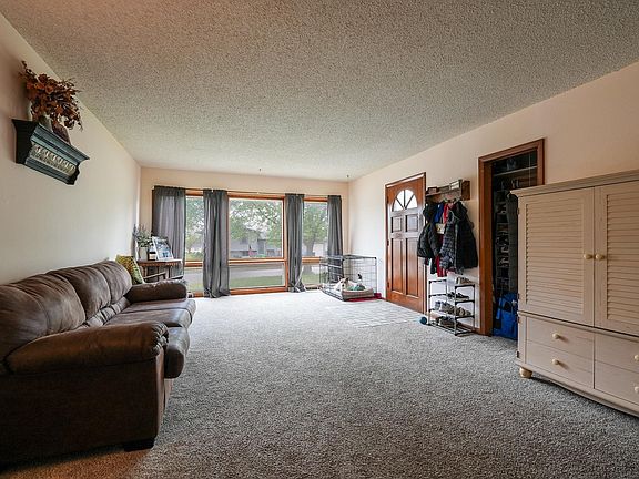 2nd image of 349 Marmaton Rd