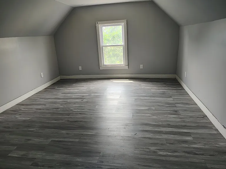516 N 2nd St #2 — Photo 2