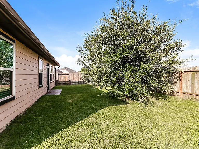 18003 Dalton Shadow Ln — Photo 16