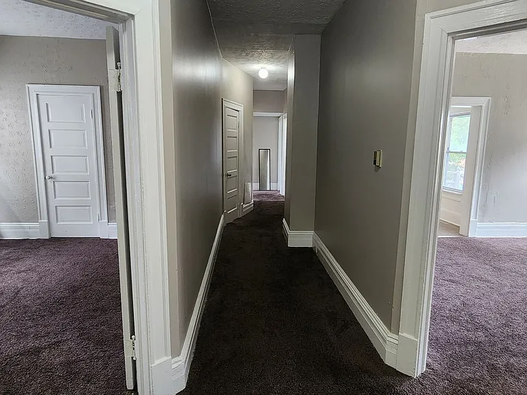 3404 Archwood Ave #2 — Photo 22