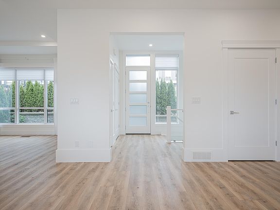 5th image of 35870 Timberlane Dr