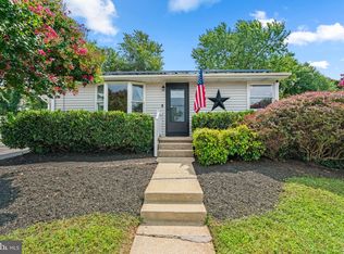 807 Bentwillow Dr, Glen Burnie, MD 21061