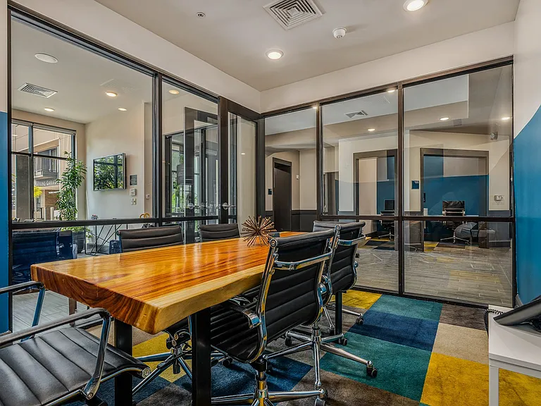 The Pointe at Polaris — Photo 60
