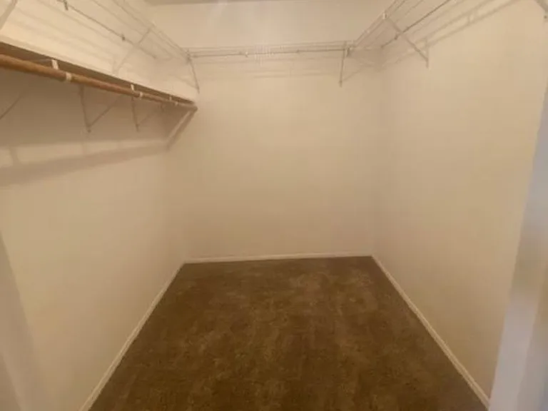 1249 E Laurel Ave — Photo 27