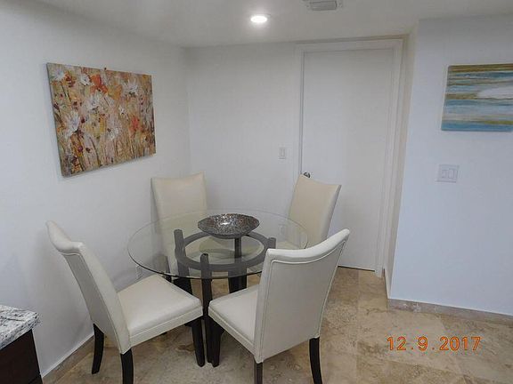 4th image of 825 Egret Cir #104104