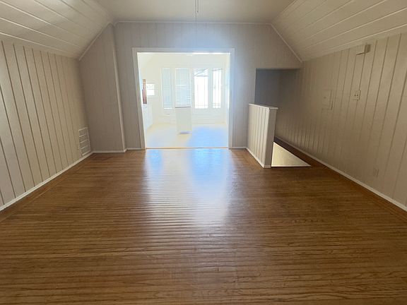 5th image of 1303 Sacramento St APT C