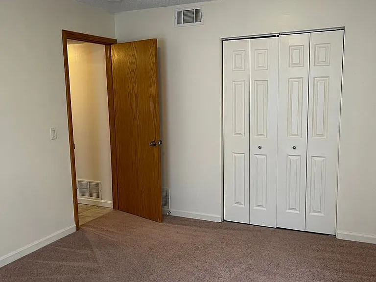 709 Dondee Dr #2 — Photo 6