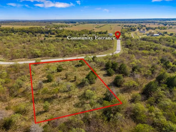 8037 Big Water Ln, Kemp, TX 75143