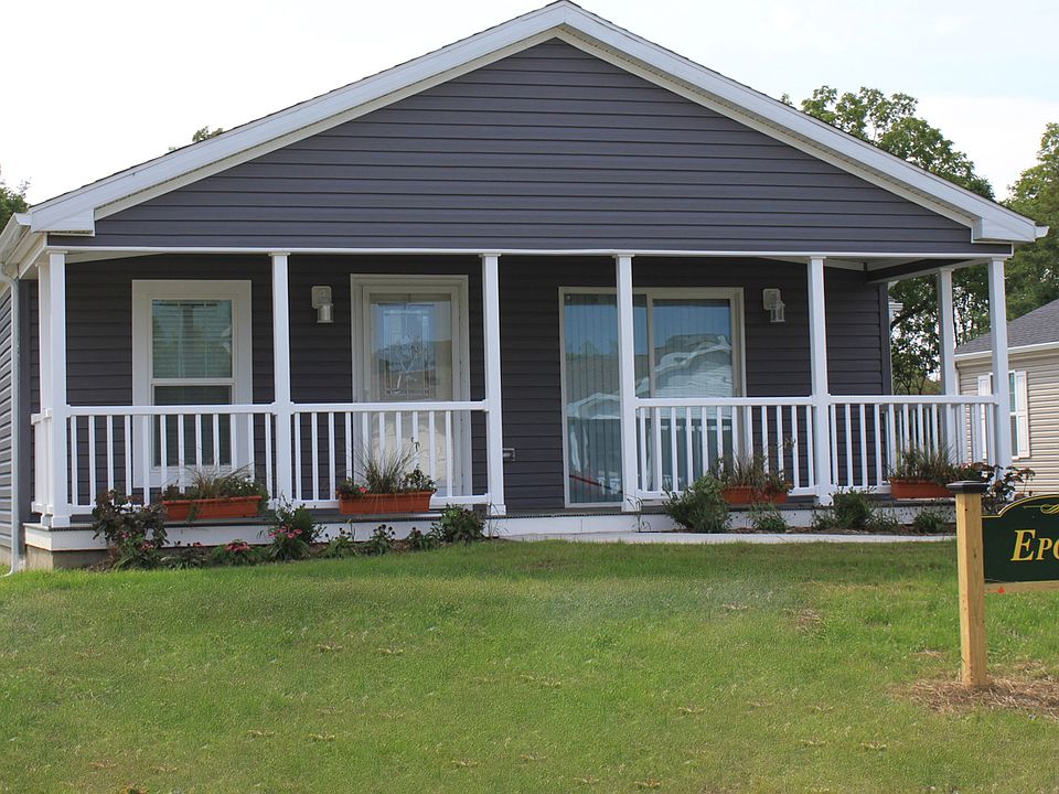 2 bedrooms, 2 baths and an attached garage
