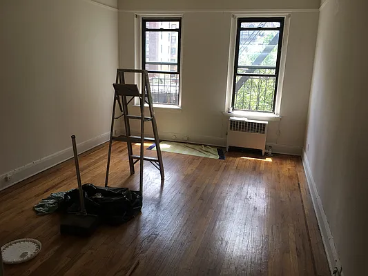 Rented by New York City Apartments | media 12