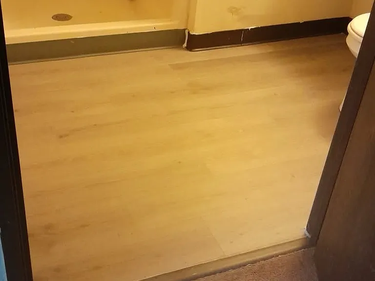 10 Manor Apartments #C2 — Photo 11