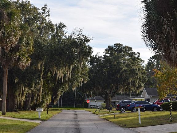 5th image of 417 Cypress Cv
