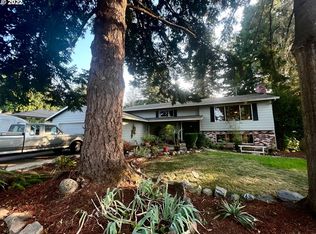 2290 NW 5th St, Gresham, OR 97030