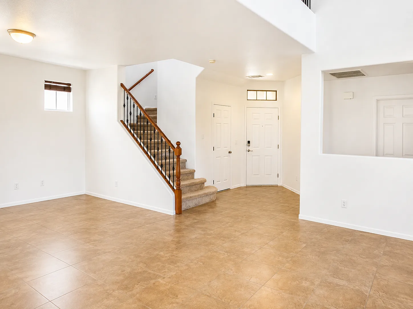 3 bed, 2533 sqft, $2,750 — Photo 4