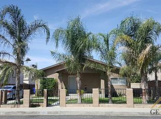 1709 Main St, Delano, CA 93215
