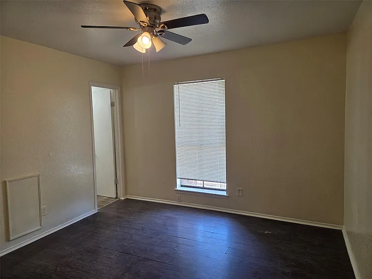 11549 S Kirkwood Rd — Photo 5