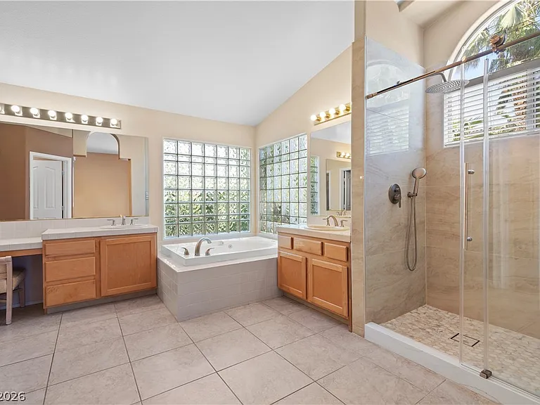 10228 Alessandro Ave — Photo 21