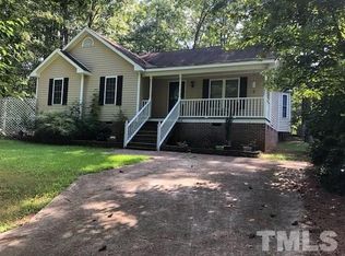426 Shawnee Dr, Zebulon, NC 27549