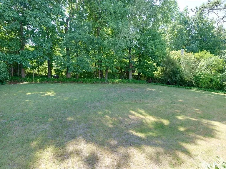 2890 Carrollton Ct — Photo 20
