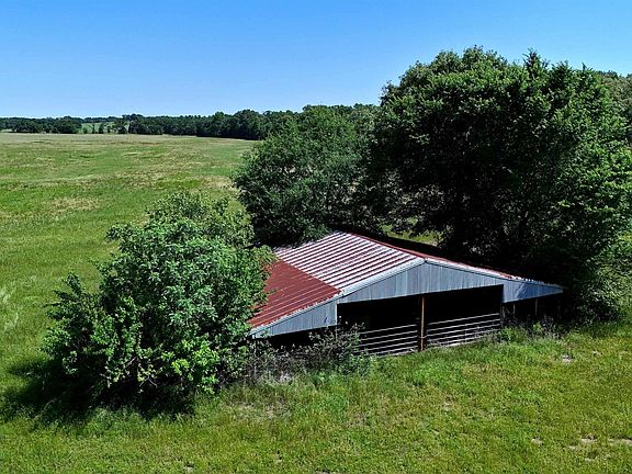 3rd image of 4101 County Road 3703