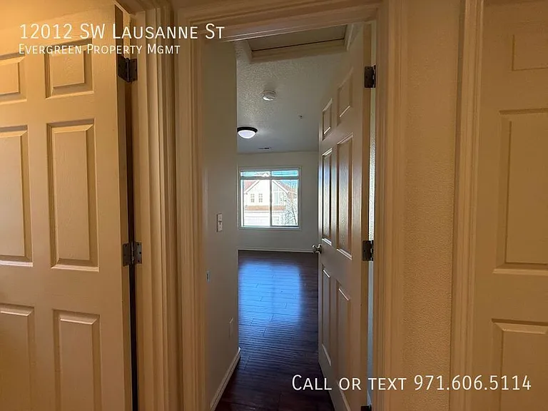 12012 SW Lausanne St — Photo 29