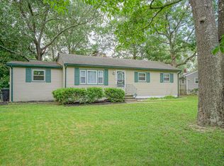 3 E Beach Rd, Williamstown, NJ 08094