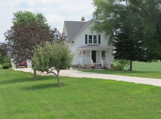 6700 Governor Beveridge Hwy, Somonauk, IL 60552