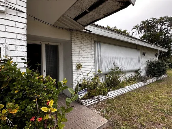 10300 McGregor Blvd, Fort Myers, FL 33919