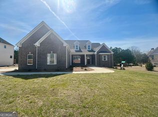 2779 Blazing Star Ct, Statham, GA 30666