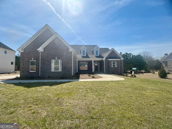 2779 Blazing Star Ct, Statham, GA 30666